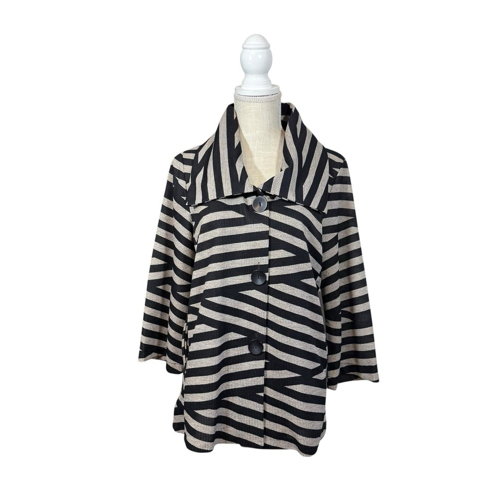 Damee Inc Black Gray‎ Swing Jacket 3/4 Sleeves Button Front Sz MD Artsy Textured